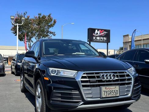 Used 2018 Audi Q5 2.0T Premium AWD/4WD image 1
