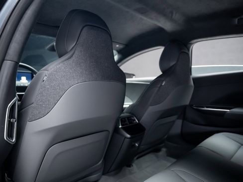 Used 2025 Lucid Air Pure image 65