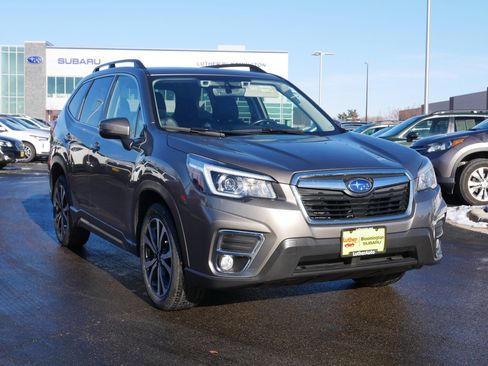 Used 2019 Subaru Forester Limited w/ Popular Package #3 image 6