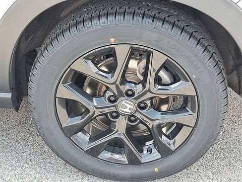 Certified 2023 Honda HR-V Sport image 30