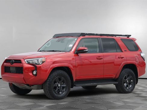 Used 2020 Toyota 4Runner SR5 Premium AWD/4WD image 8