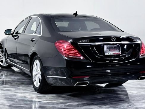 Used 2017 Mercedes-Benz S 550 4MATIC Sedan image 11