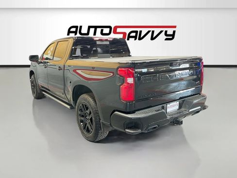 Used 2025 Chevrolet Silverado 1500 High Country w/ Midnight Edition AWD/4WD image 5