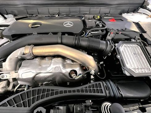 New 2026 Mercedes-Benz GLB 250 4MATIC image 14