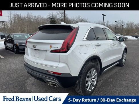 Used 2022 Cadillac XT4 Premium Luxury w/ Driver Awareness Package image 8
