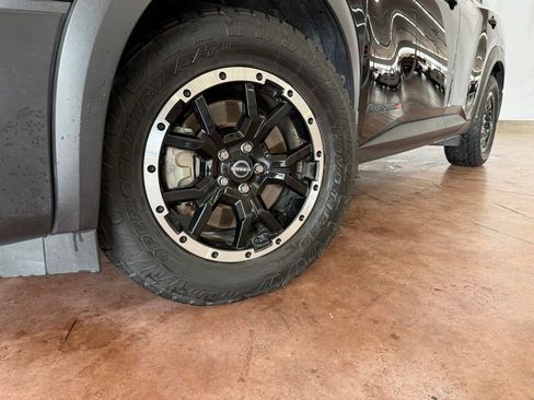 Used 2023 Nissan Pathfinder Rock Creek image 22