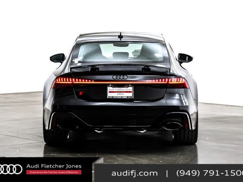 New 2026 Audi RS 7 Performance image 3