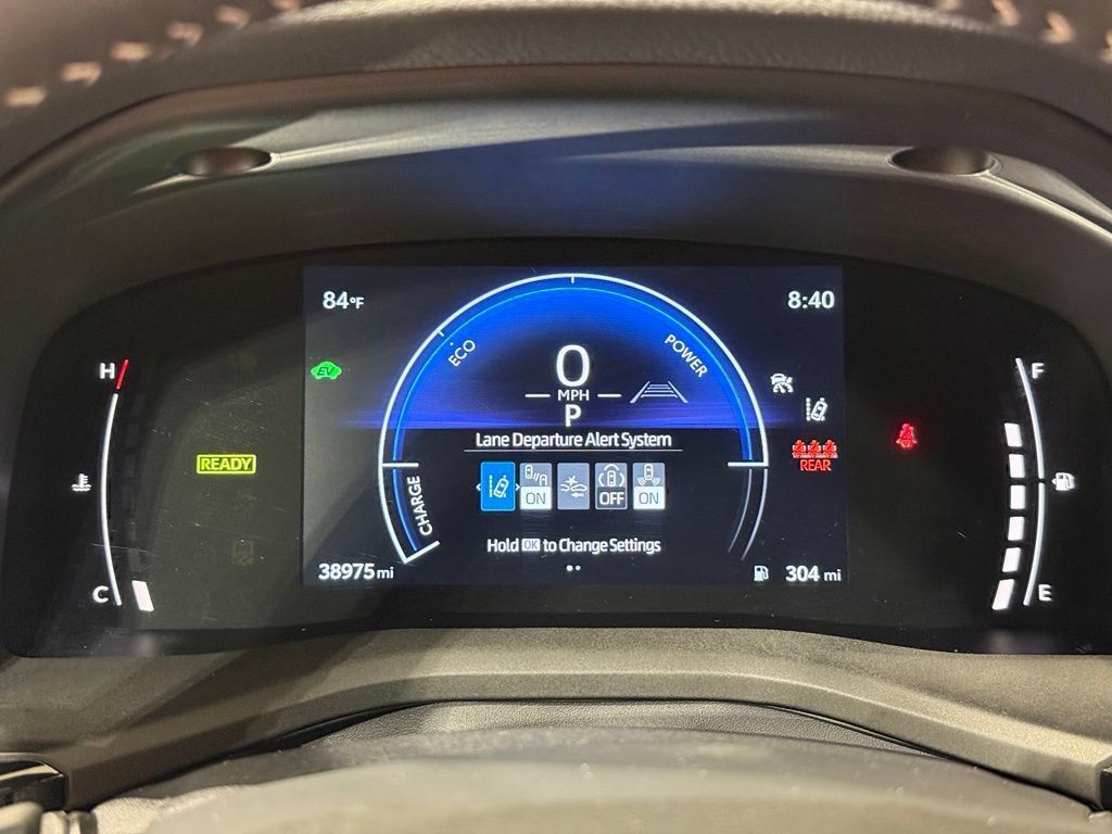Used 2025 Toyota Camry SE w/ Convenience Package AWD/4WD image 24
