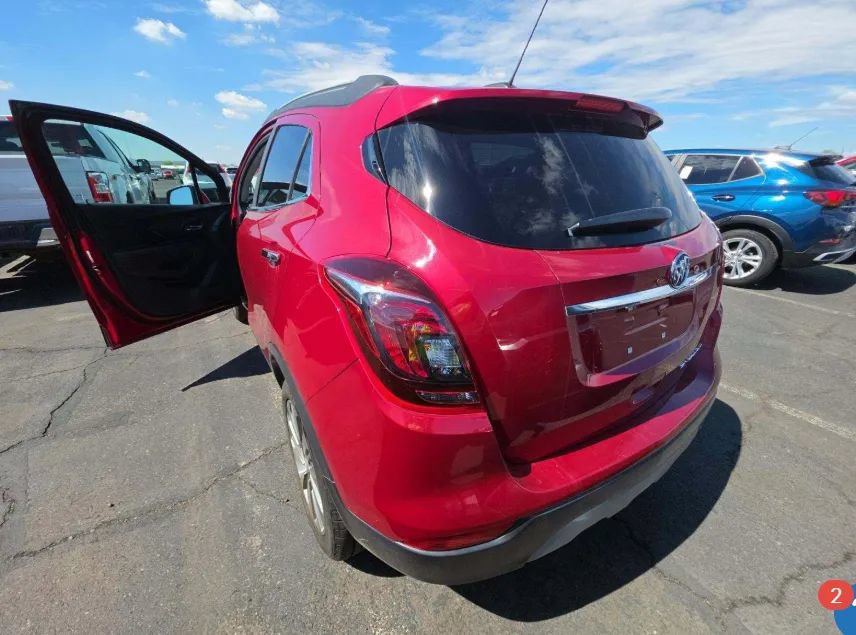 Used 2019 Buick Encore Preferred FWD image 3