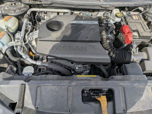 Used 2023 Nissan Rogue SV image 38