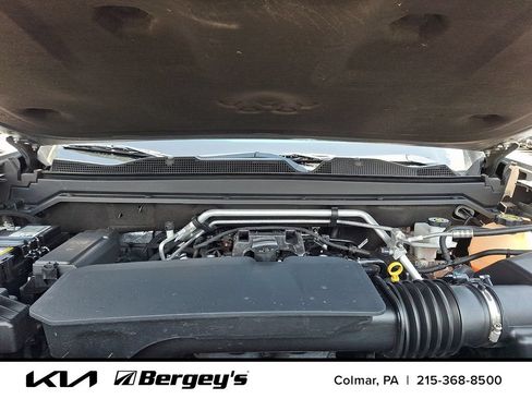 Used 2023 Chevrolet Colorado LT RWD image 28