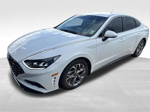Used 2021 Hyundai Sonata SEL FWD image 3