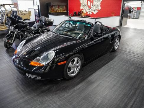 Used 2001 Porsche Boxster RWD image 2