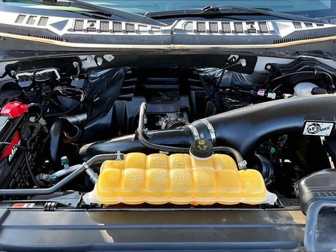 Used 2017 Ford F150 XL w/ Equipment Group 101A Mid AWD/4WD image 11