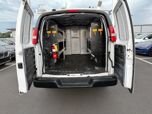 Used 2019 Chevrolet Express 2500 w/ Driver Convenience Package RWD image 19