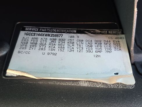 Used 1998 Chevrolet S10 Pickup LS w/ Preferred Equipment Group image 22