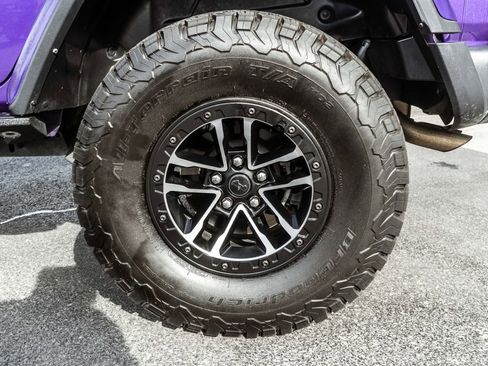 Used 2023 Jeep Wrangler Unlimited Rubicon 392 w/ Xtreme Recon 35" Tire Package AWD/4WD image 36