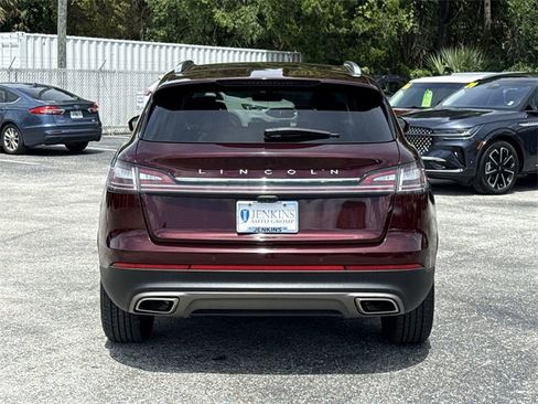 Used 2022 Lincoln Nautilus FWD image 6