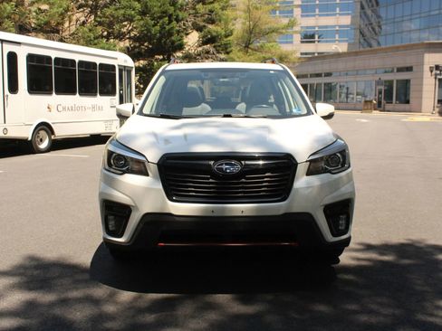 Used 2019 Subaru Forester Sport AWD/4WD image 3