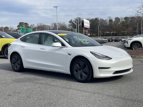 Used 2019 Tesla Model 3 Long Range image 1