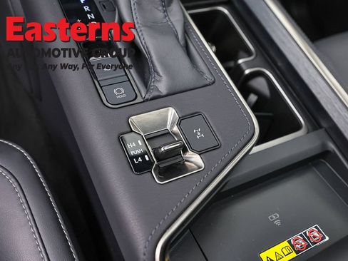 Used 2024 Lexus GX 550 w/ Cold Area Package AWD/4WD image 20