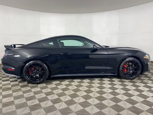 Used 2019 Ford Mustang Premium w/ Ecoboost Performance Package image 18
