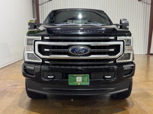 Used 2020 Ford F250 Platinum w/ Tremor Off-Road Package AWD/4WD image 3