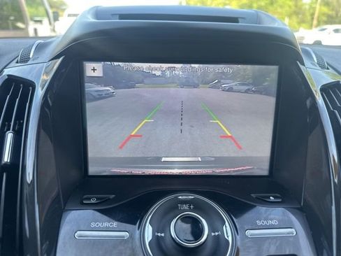 Used 2016 Ford Escape Titanium image 19