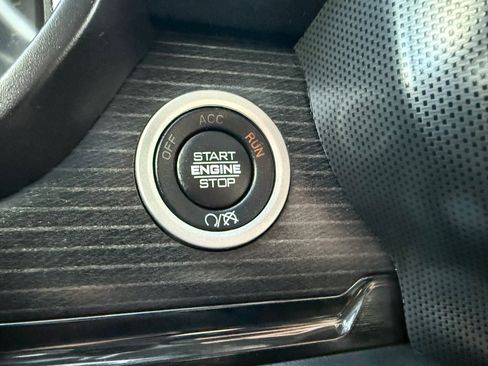 Used 2024 RAM 3500 Limited image 34