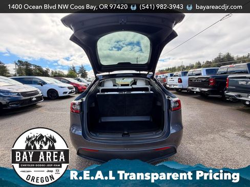 Used 2021 Tesla Model Y Long Range AWD/4WD image 8
