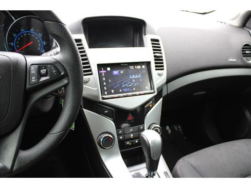 Used 2016 Chevrolet Cruze LT w/ RS Package image 20