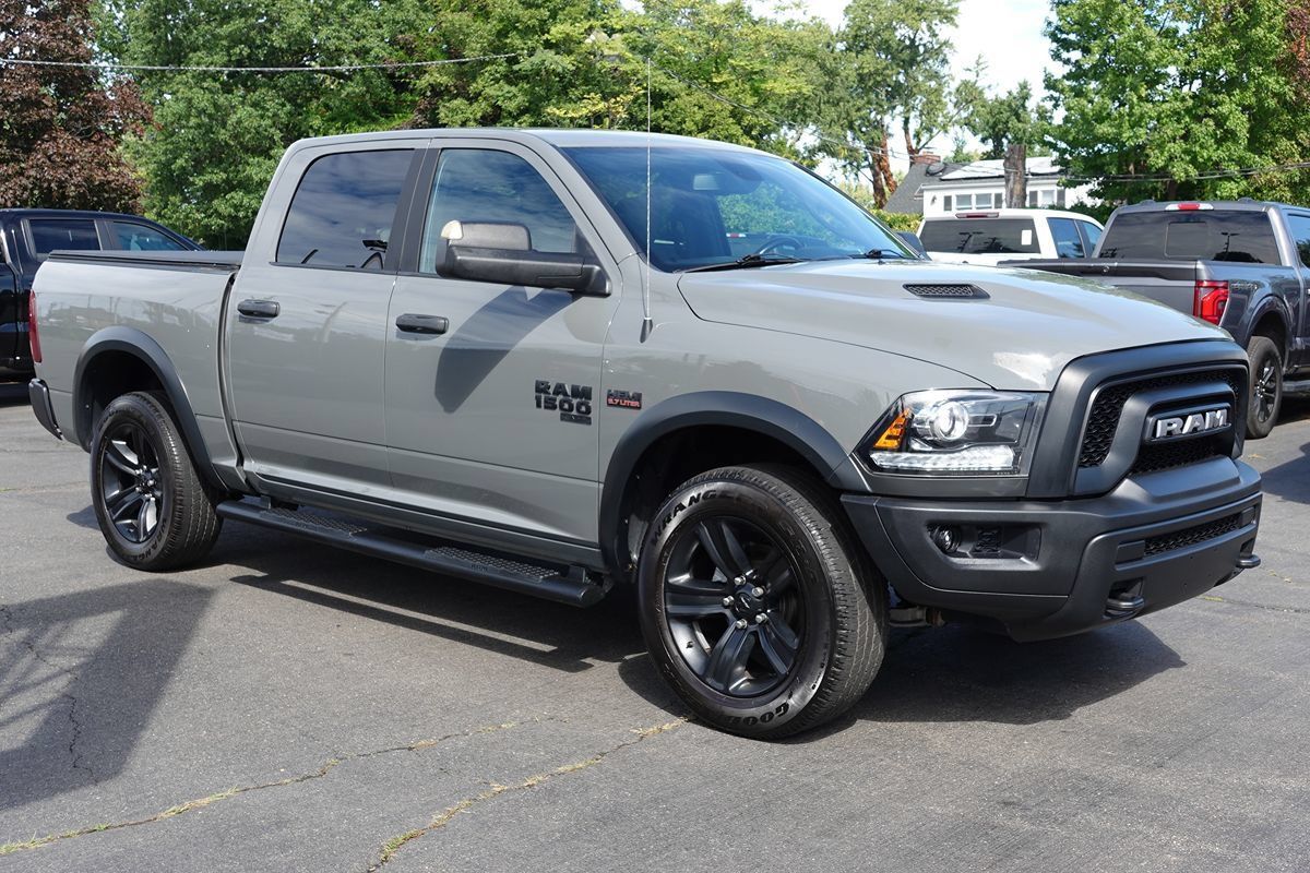 Used 2022 RAM 1500 Warlock w/ Ceramic Grey Warlock Package AWD/4WD image 4