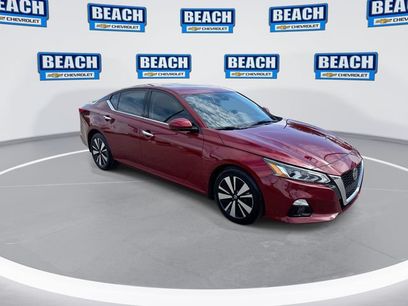 Used 2021 Nissan Altima 2.5 SL