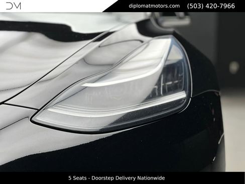 Used 2018 Tesla Model 3 Long Range image 13