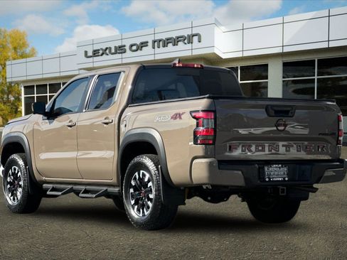 Used 2024 Nissan Frontier PRO-4X w/ Pro Convenience Package image 3