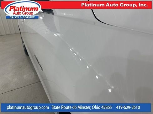 Used 2022 Chevrolet Malibu LT FWD image 39