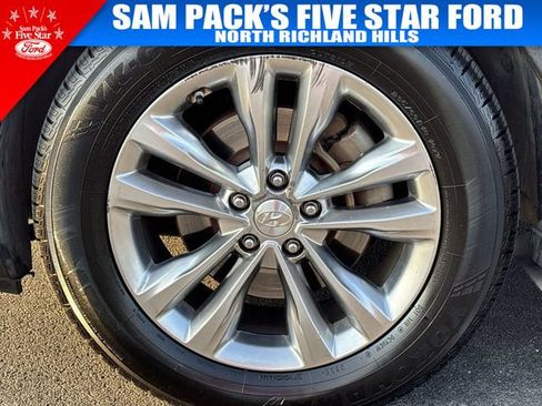 Used 2017 Hyundai Santa Fe Sport 2.0T w/ Cargo Package AWD/4WD image 19