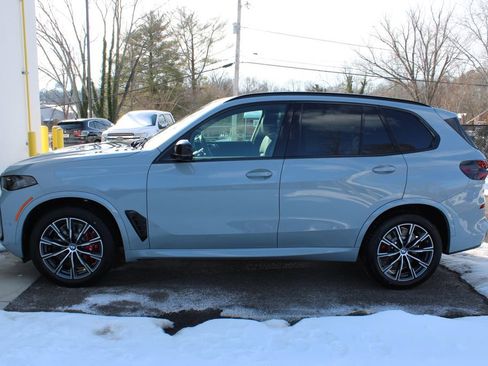 New 2026 BMW X5 M60i w/ Climate Comfort Package image 9