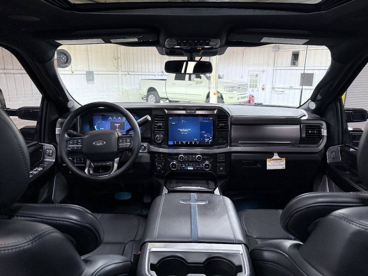 Used 2026 Ford F450 Platinum w/ FX4 Off-Road Package AWD/4WD image 85