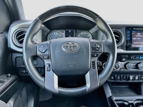 Used 2019 Toyota Tacoma TRD Pro AWD/4WD image 11