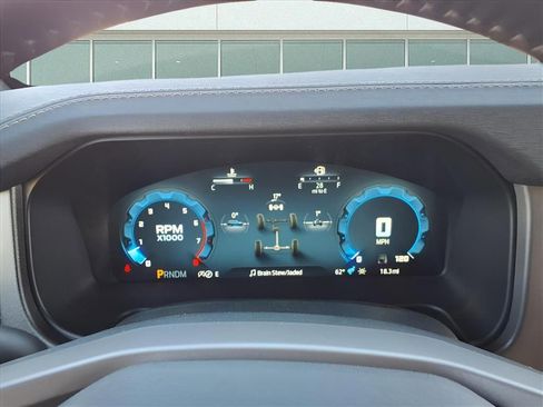 New 2025 Ford Bronco Badlands image 14