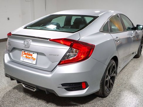 Used 2021 Honda Civic Sport image 7