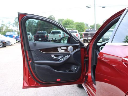 Used 2017 Mercedes-Benz C 300 Sedan image 13