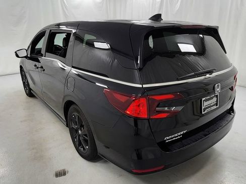 Used 2023 Honda Odyssey Sport image 5