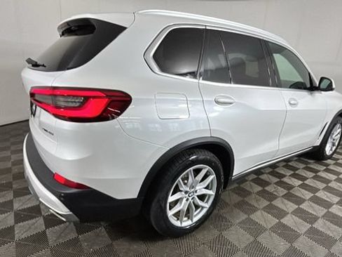 Used 2019 BMW X5 xDrive40i AWD/4WD image 2