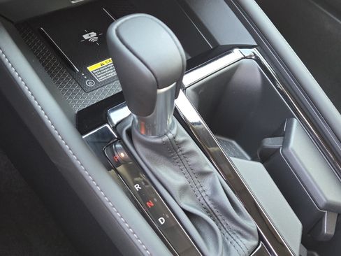 Used 2024 Honda Accord Touring image 30