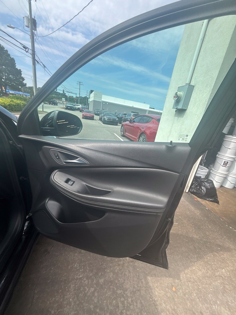 Used 2024 Buick Encore GX Sport Touring FWD image 22
