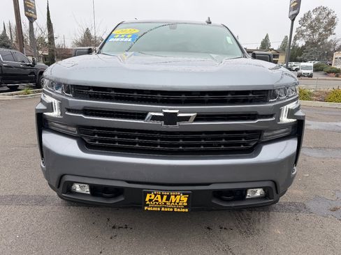 Used 2022 Chevrolet Silverado 1500 RST image 2