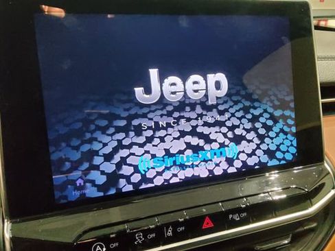 Used 2023 Jeep Compass Limited AWD/4WD image 21