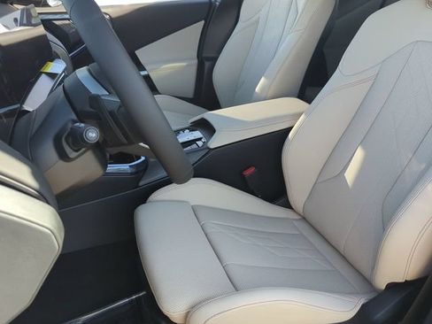 Used 2026 BMW X3 xDrive30i w/ M Sport Package AWD/4WD image 17